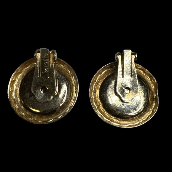 Vintage Bergere Clip-on Faux Pearl Goldtone Earrings - Picture 4 of 6